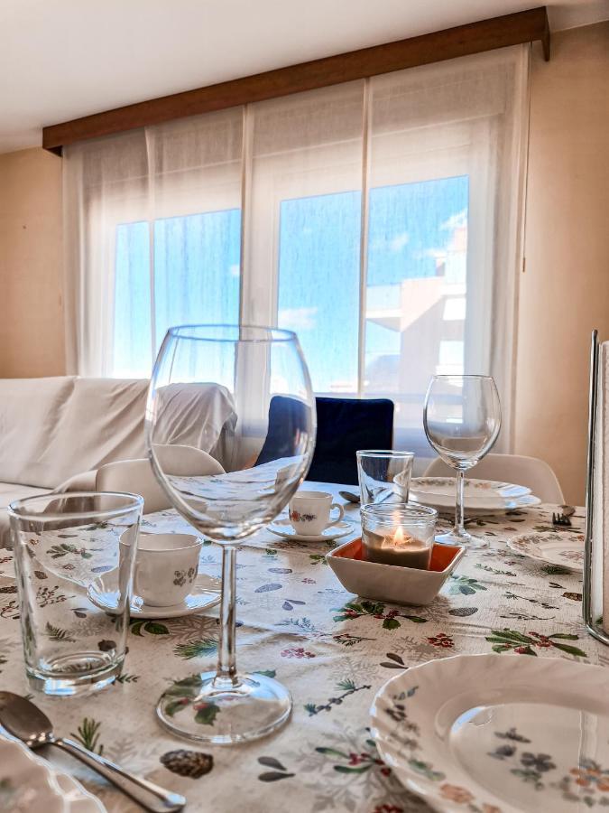 Apartamento Acogedor En Avenida Juan Carlos 1º ムルシア エクステリア 写真
